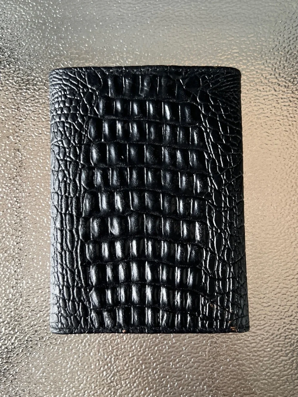 Classic Black Croc-Embossed Leather Men's Wallet-Card Holder